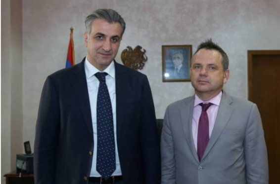 Գյուղնախարարն ընդունել է Հայաստանում դիվանագիտական առաքելությունն ավարտող Ֆրանսիայի դեսպանին