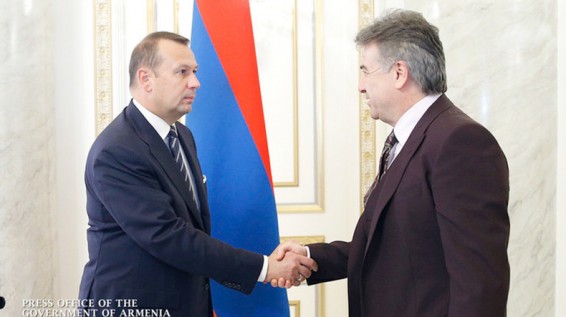 Премьер Карен Карапетян: Правительство Армении намерено ввести обязательную медицинскую страховку