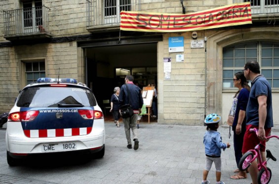 Կատալոնիայում ոստիկանությունը 1,3 հազար ընտրատեղամաս է փակել