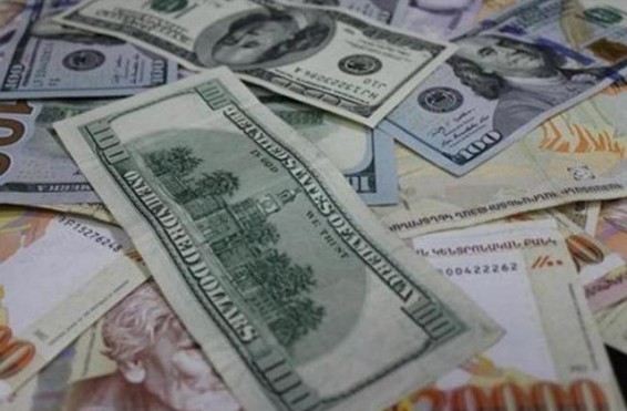 Դոլարն ու եվրոն արդեն երրորդ օրն անընդմեջ թանկանում են