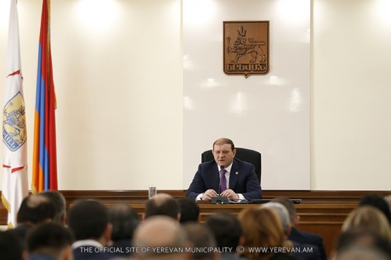 Մայրաքաղաքի արտաքին լուսավորության ցանցն անցնում է ձմեռային աշխատակարգի
