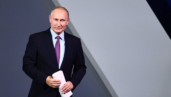 Путин на учениях в четверг запустил четыре баллистические ракеты