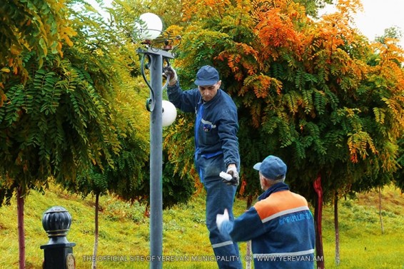 Ամենօրյա աշխատանքներ՝ Երևանի արտաքին լուսավորության ցանցում