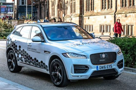 Բրիտանիան սկսել է փորձարկել առաջին առանց վարորդի Jaguar և Range Rover ավտոմեքենաները