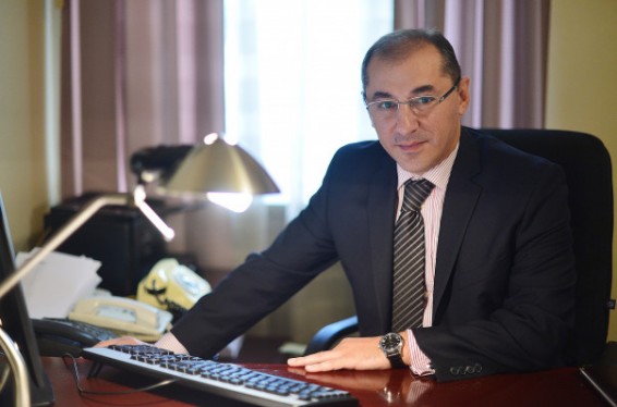 Ամենակարևոր հմայքն այն է, որ, անկախ նրանից՝ ով կլինի, կանոնով պետք է աշխատի. Վ. Արամյանը՝ «Պետական պարտքի մասին» օրենքում փոփոխություն անելու մասին
