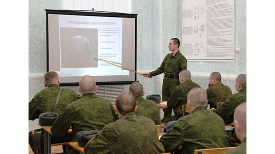 С младшими командирами российской военной базы в Армении проводятся инструкторско-методические занятия