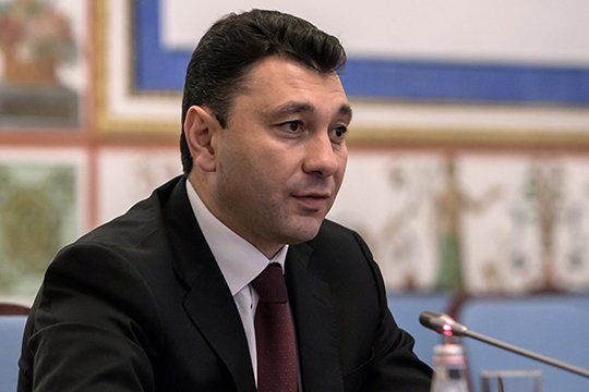 Շարմազանովը մեկնել է Սանկտ Պետերբուրգ