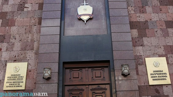 Կաշառք ստանալու և միջնորդության կասկածանքով ձերբակալվել է երեք անձ