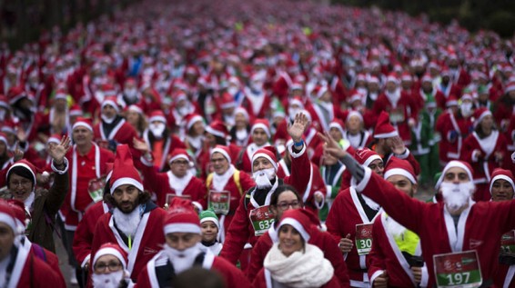 Շուրջ 7 հազար մարդ մասնակցել է Մադրիդում Սանտա Կլաուսների մրցավազքին