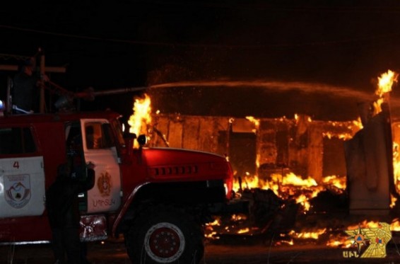 Գյումրիի տնակներից մեկում հրդեհ է բռնկվել. հայտնաբերվել է մոխրացած դի