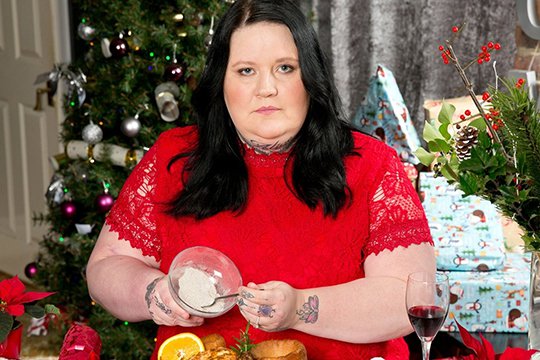 Սուրբ Ծննդին բրիտանուհին հնդկահավն ու պուդինգը կուտի մոր աճյունափոշու հետ