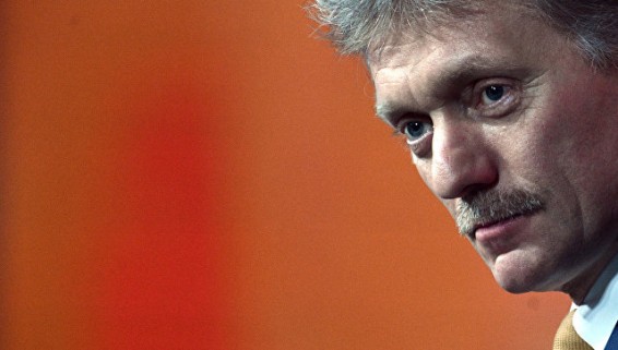 Россия не принимала решений о поставках оружия в Донбасс, заявил Песков