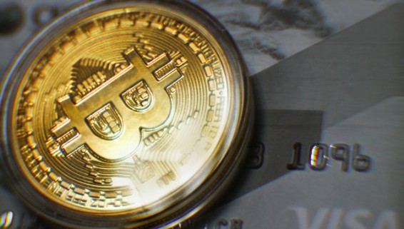 Курс биткоина растет после резкого падения