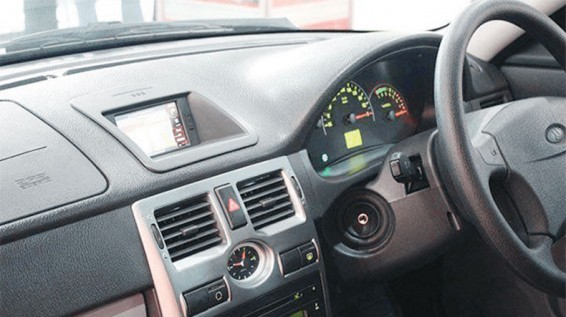 Աջ ղեկով մեքենաների մասին որոշման նախագիծը խմբագրվել և ներկայացվել է համապատասխան գերատեսչությունների քննարկմանը