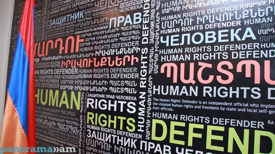 Представители офиса омбудсмена Армении навестили объявивших голодовку членов группы «Сасна црер»
