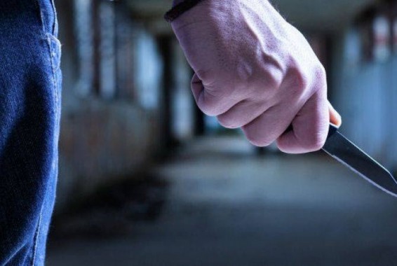 Աշտարակում երիտասարդների միջև վիճաբանությունն ավարտվել է դանակահարությամբ