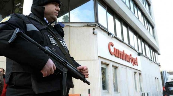 Самая большая тюрьма для журналистов: Турция перед выборным годом
