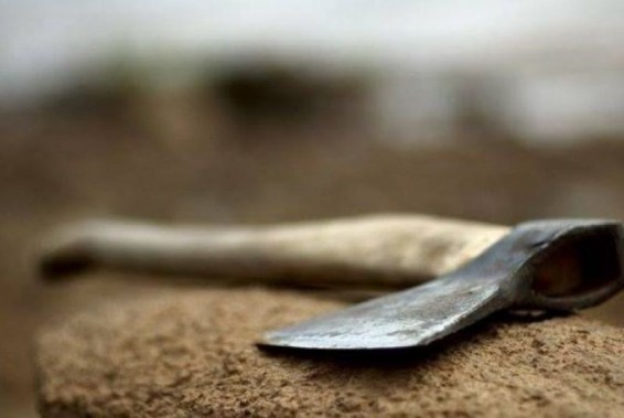 Ադրբեջանում ամուսինը կացնով սպանել է կնոջը