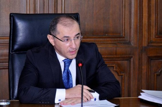 Կառավարությունը կօտարի պետական գանձարանի թանկարժեք մետաղների և քարերի պահուստները