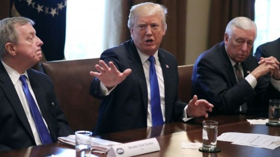 Я не расист: Трамп