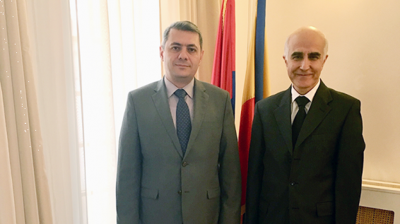 Դեսպան Մինասյանի հանդիպել է AUF-ի տարածաշրջանային տնօրենի հետ