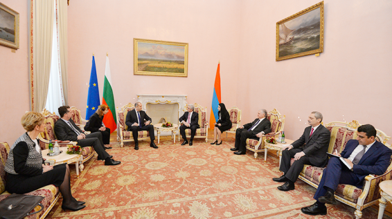 Բուլղարիայի նախագահ. Ակնկալում եմ, որ այսօր կստորագրենք համագործակցության չորս շատ կարևոր փաստաթուղթ
