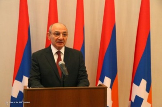 Կշարունակենք մեր անկասելի ուղին՝ ամուր պահելով ժողովրդի հաղթական ոգին. Բակո Սահակյանը՝ Արցախի վերածննդի օրվան նվիրված ընդունելությանը