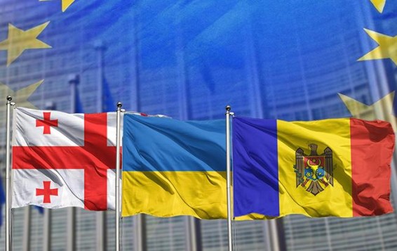 Украина, Молдова и Грузия по инициативе Киева хотят создать военный альянс против России