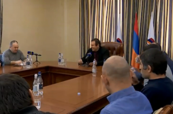 Video. Գագիկ Ծառուկյանը ուշադրության կենտրոնում է պահում հայկական ըմբշամարտին վերաբերող յուրաքանչյուր հարց