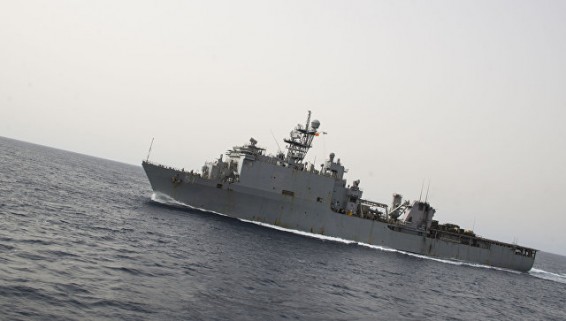 В Черное море вошел десантный корабль ВМС США