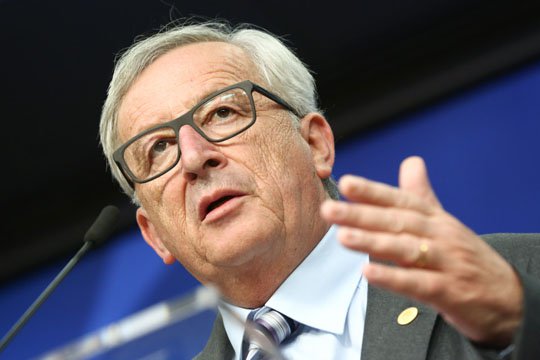 Յունկերը խոչընդոտում է ԵՄ-ից Մեծ Բրիտանիայի «առանց ցավի բաժանմանը» . The Sun