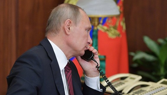 Путин рассказал премьеру Греции о телефонном разговоре с Трампом