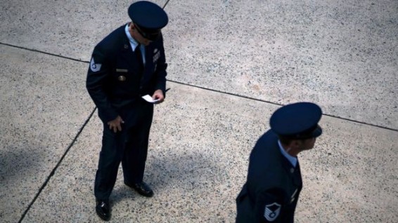 Сообщения о стрелке на базе ВВС США Эндрюс не подтверждаются