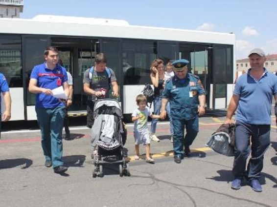 ՌԴ ԱԻՆ օդանավի 5-րդ չվերթով Երեւան ժամանեց եւս 50 ՀՀ քաղաքացի