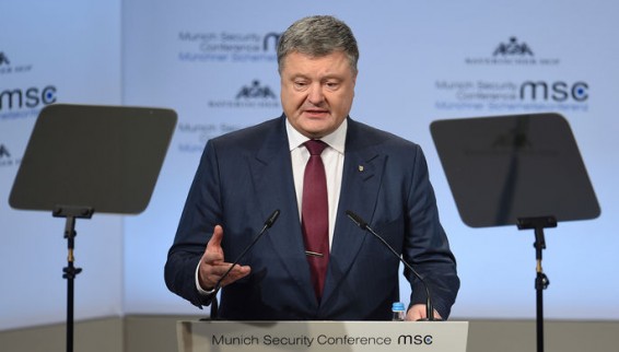 Порошенко поручил готовиться к выходу Украины из СНГ