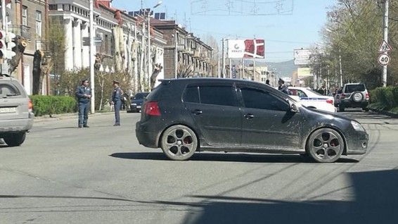 Գյումրին ոտքի ելավ. ավտոերթով շարժվում են՝ միանալու երևանյան պայքարի