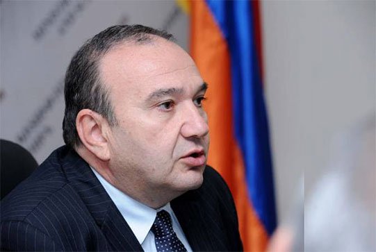 Լևոն Մկրտչյանը մագիստրոսական և ասպիրանտական կրթության որոշ մասը օտար լեզվով ապահովելու անհրաժեշտություն է տեսնում