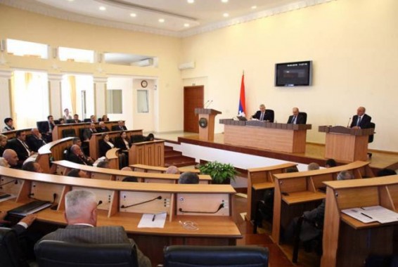 Արցախի նախագահն ԱԺ նիստում ներկայացրել է 2018 թվականի ծրագրերը