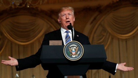 Демпартия США подала иск к России, WikiLeaks и штабу Трампа
