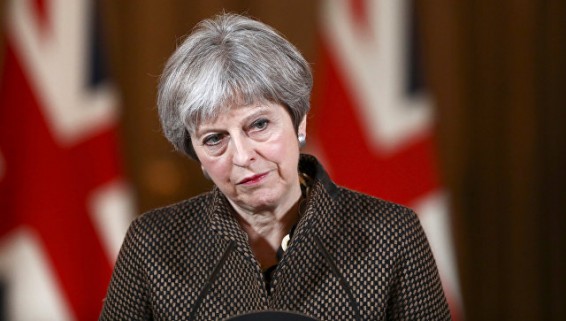 Тереза Мэй извинилась за скандал вокруг «поколения Windrush»