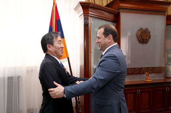 ՀՀ ԱԻ նախարարի պաշտոնակատարն ընդունել է Հայաստանում Ճապոնիայի դեսպանին