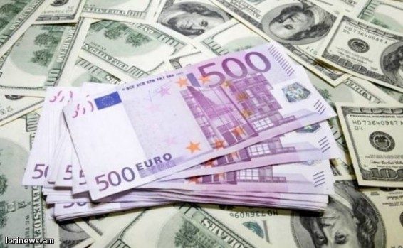 Դոլարն ու եվրոն էժանացել են, իսկ ֆունտը հերթական փլուզումն է արձանագրել