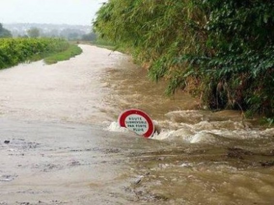 Սահմանամերձ Այգեպարում Տավուշ գետի վարարումից կամուրջներ են քանդվել