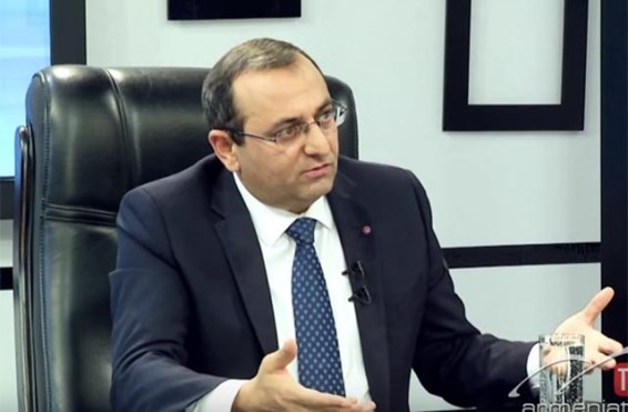 «Որևէ մեկը չի ծնվել նախարար կամ կառավարման հմտություններով». Արծվիկ Մինասյան