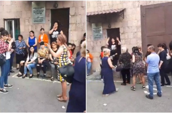 Ազա՛տ արձակեք մեր քաղաքապետին, նա ոչինչ չի արել. Մասիսի քաղաքապետարանի մոտ բողոքի ակցիա է՝ քաղաքապետին ազատ արձակելու պահանջով