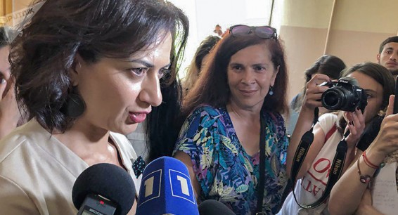 Студенты вправе бороться за свои права: что супруга Пашиняна посоветовала ректорам