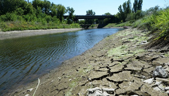 Швейцария доставила в Донбасс химреагенты для очистки воды, заявили в Киеве