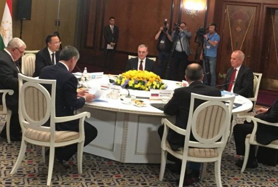 Զոհրաբ Մնացականյանը մասնակցում է ՀԱՊԿ ԱԳ նախարարների խորհրդի նիստին