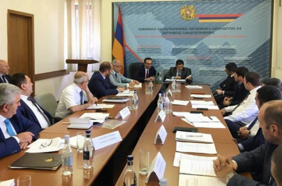 Ա. Թորոսյանը հորդորել է մարզպետներին` կադրային փոփոխություններ անելիս գերատեսչությունների հետ անցկացնել խորհրդակցություններ
