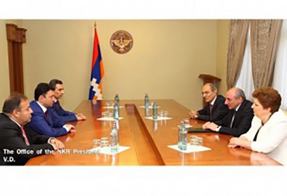 Բակո Սահակյանը և Էդուարդ Շարմազանովը քննարկել են միջխորհրդարանական կապերի խորացմանն առնչվող հարցեր